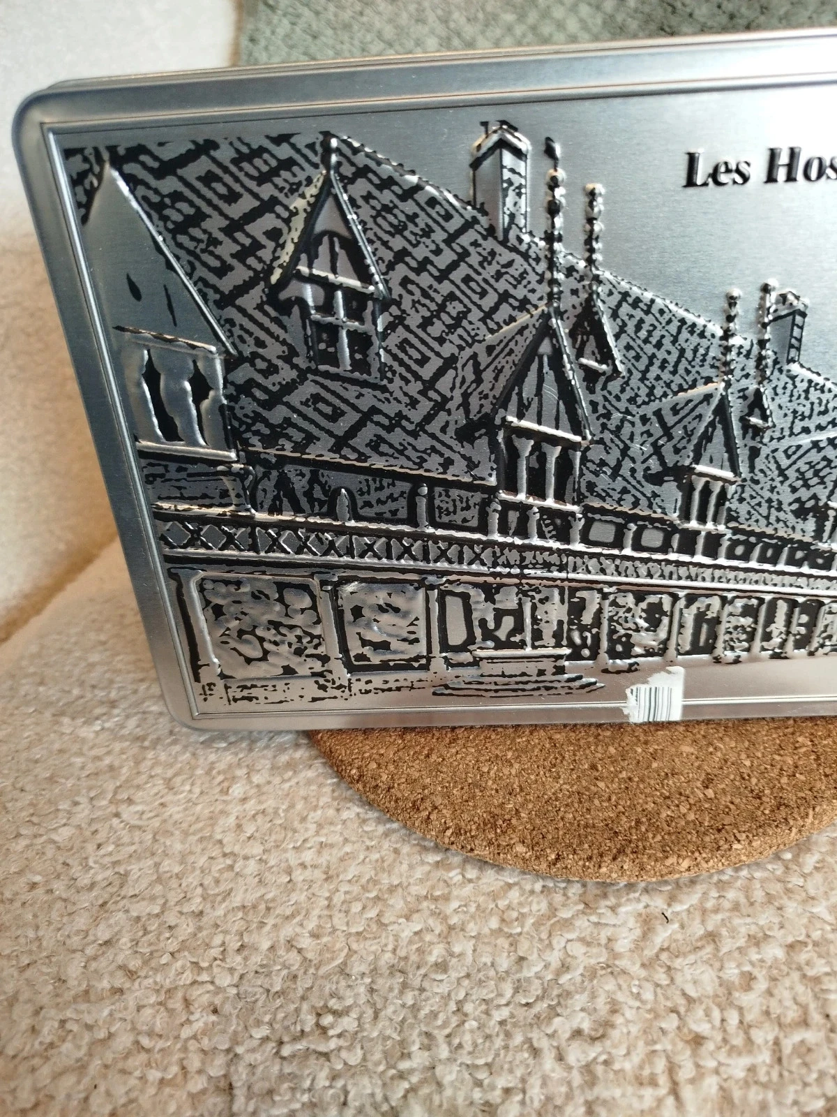 Les hospices de Beaune metal box – photo 4